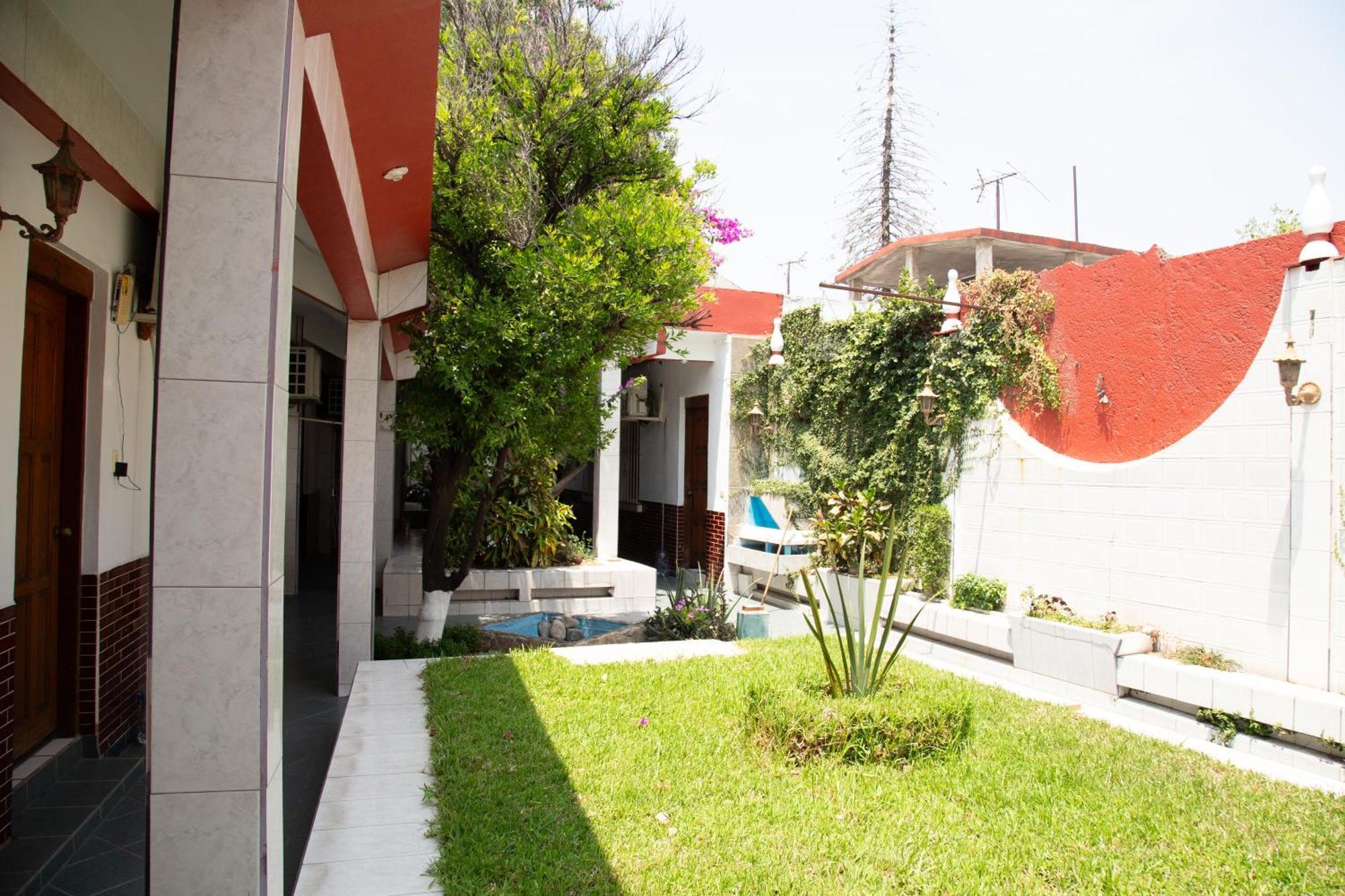 Privada Guadalupe Hotel Monterrey Exterior photo